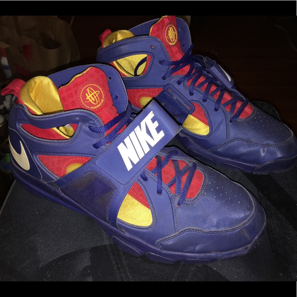 Nike Huaraches size 13